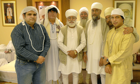 Pdt Puran Maharaj and other guests